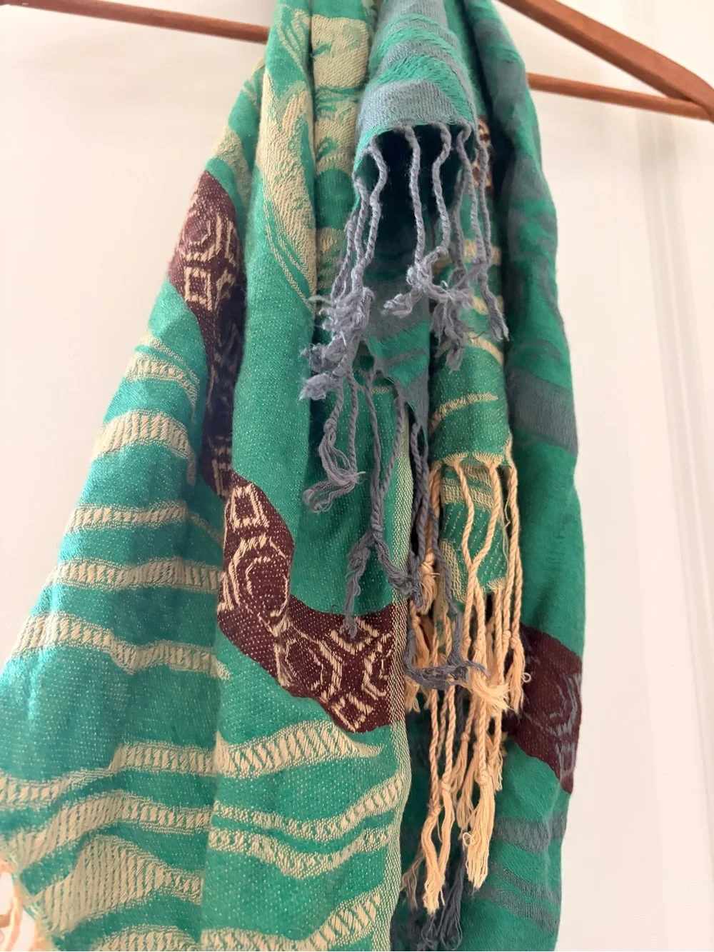 Green Patterned Cotton Scarf / shawl with Fringe